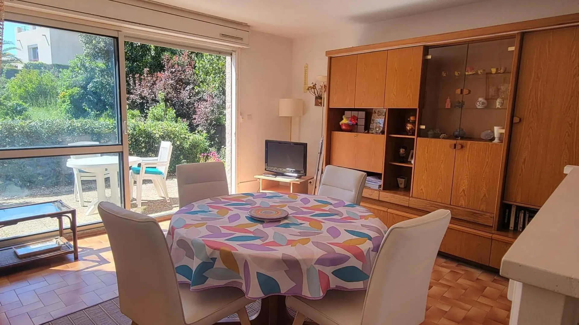 Apartment With Garden - Near Beach Frejus France